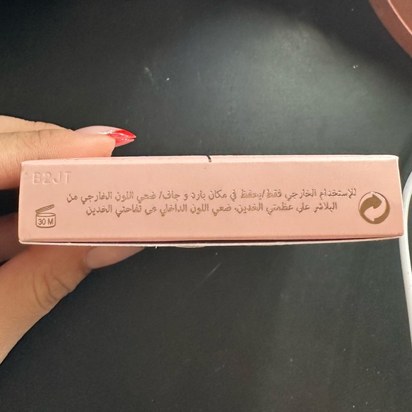 BNWT Charlotte Tillbury pillow talk cheek to chic swish&glow blush pillow talk - Picture 3 of 5